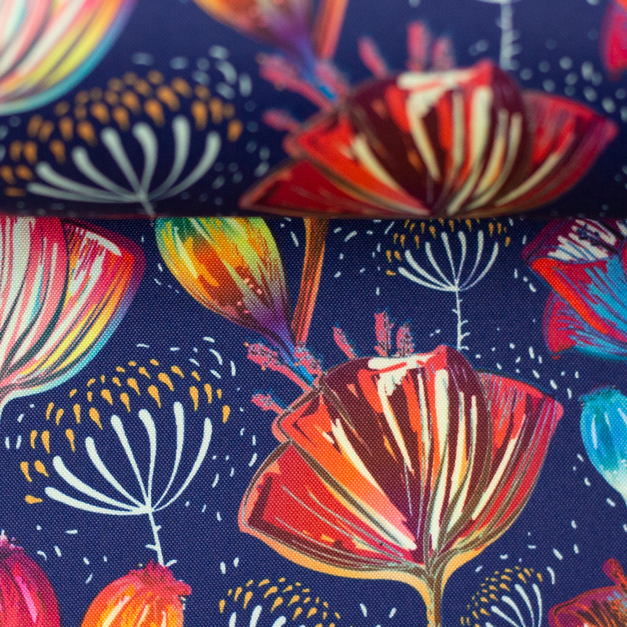 Nano-Softshell "Fiete" Swafing mit Blumen - dunkelblau