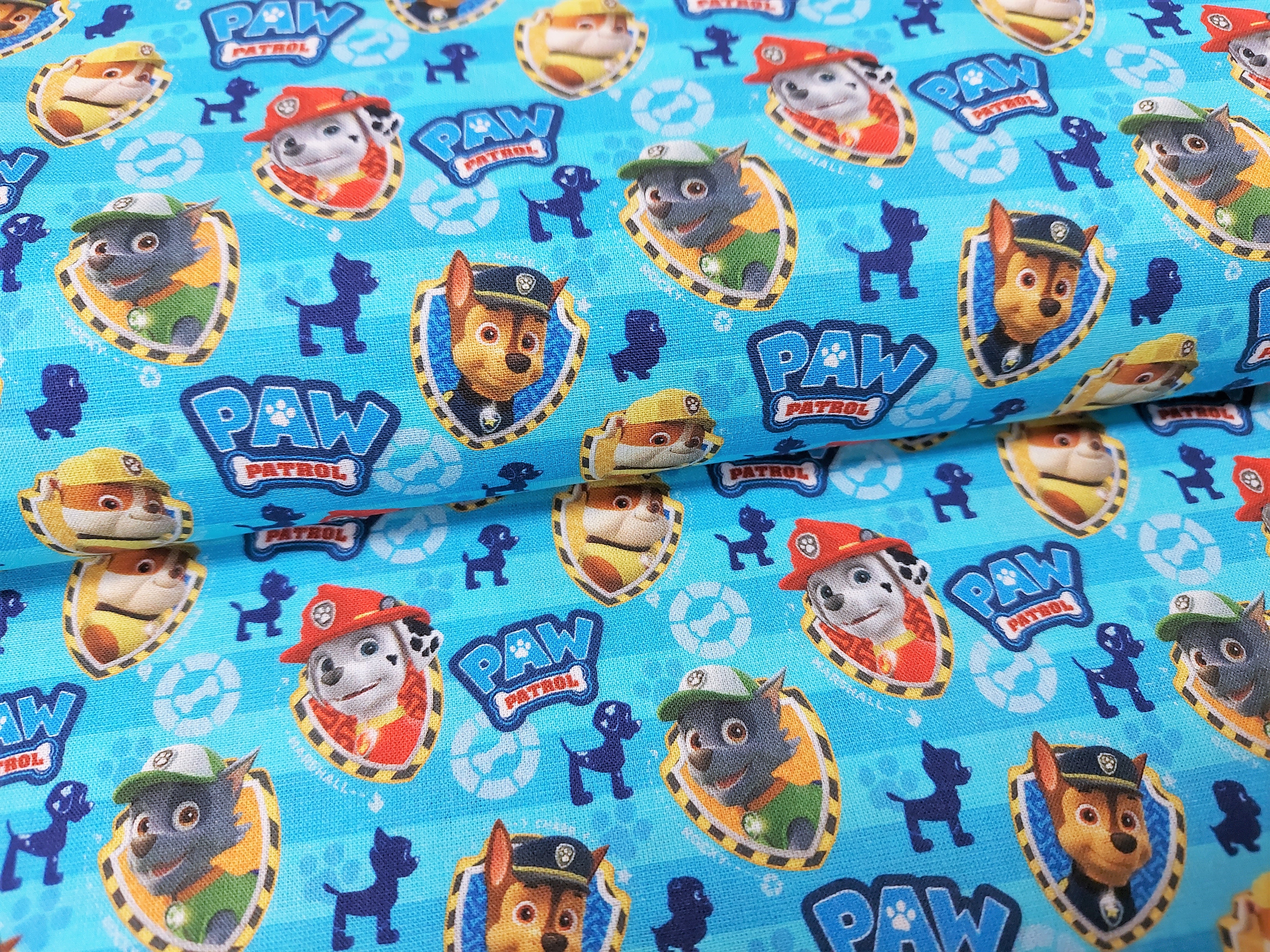 Baumwollstoff Lizenz mit Chase, Rocky, Rubbel und Marshall von Paw Patrol, Digitaldruck - türkis