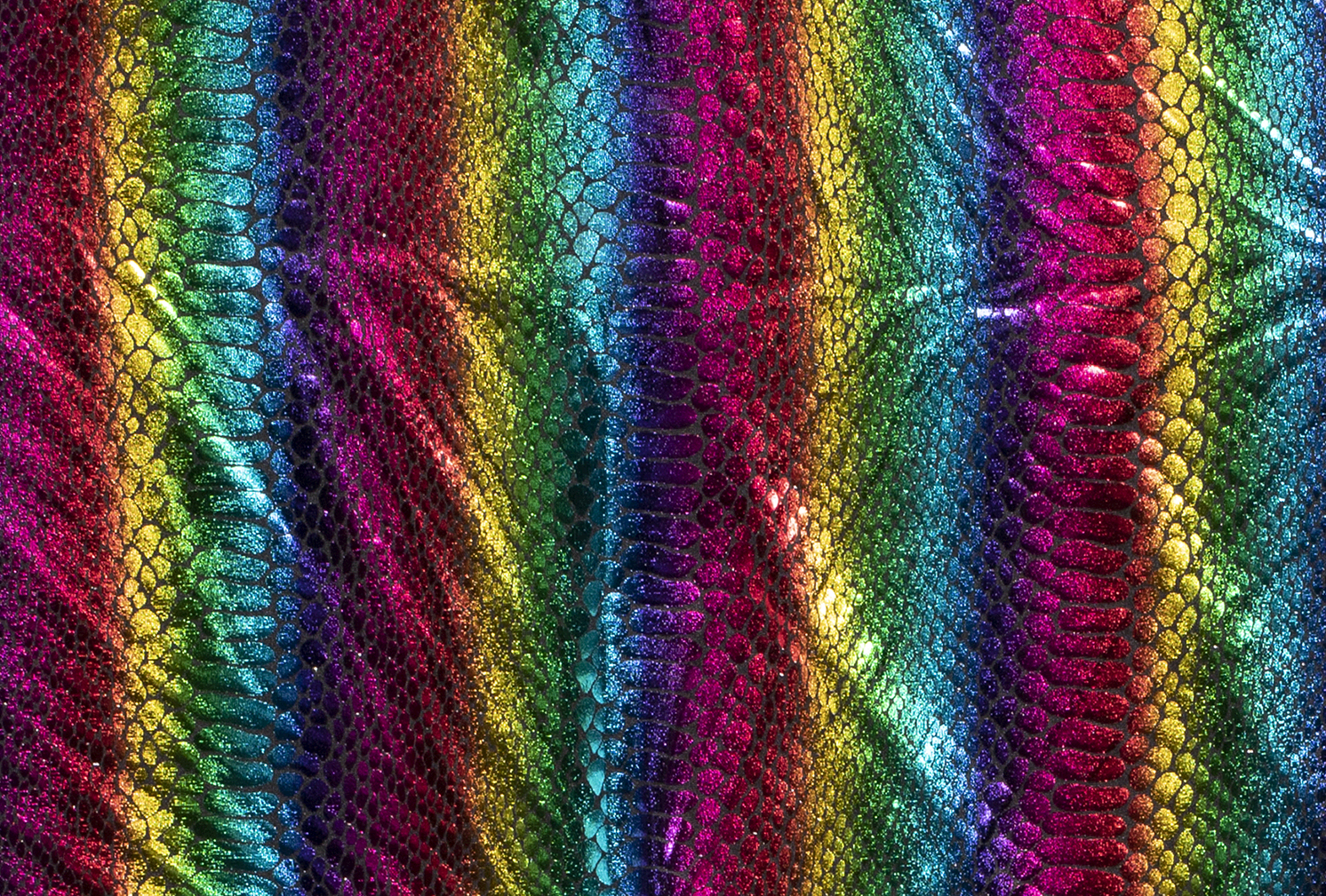 Lamé-Stretch bunt mit Schlangenhaut